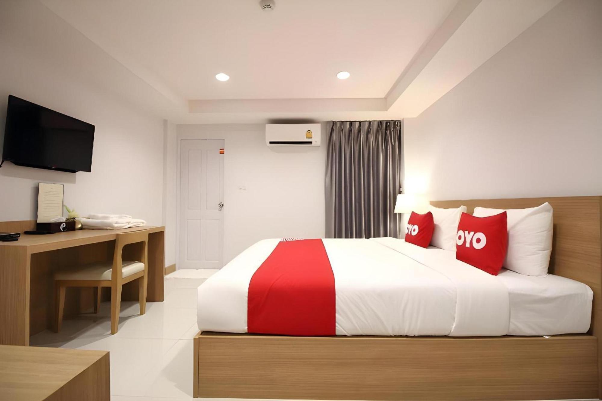 Super Oyo 483 Pannee Hotel Khaosan Bangkok Eksteriør billede