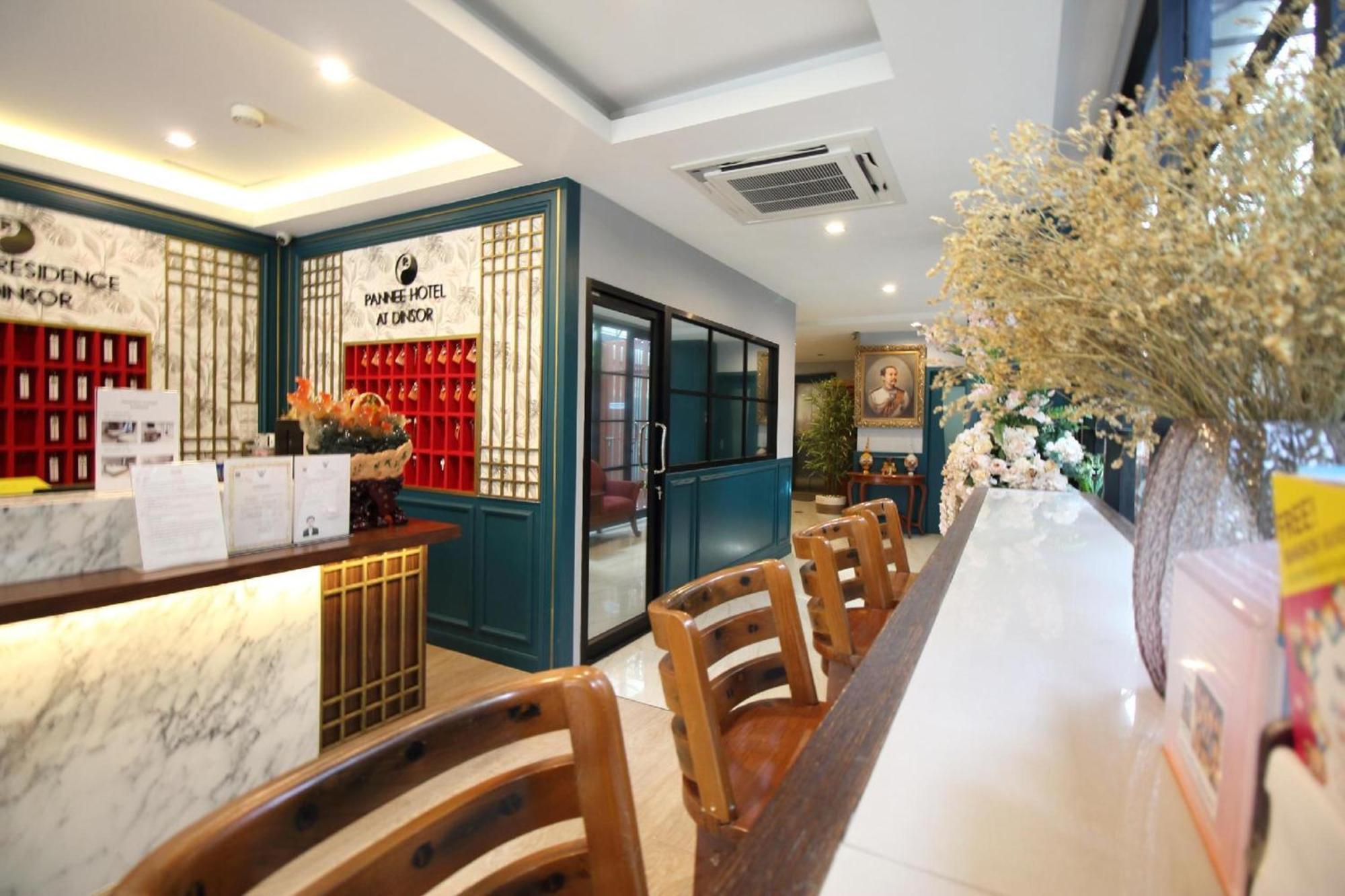 Super Oyo 483 Pannee Hotel Khaosan Bangkok Eksteriør billede