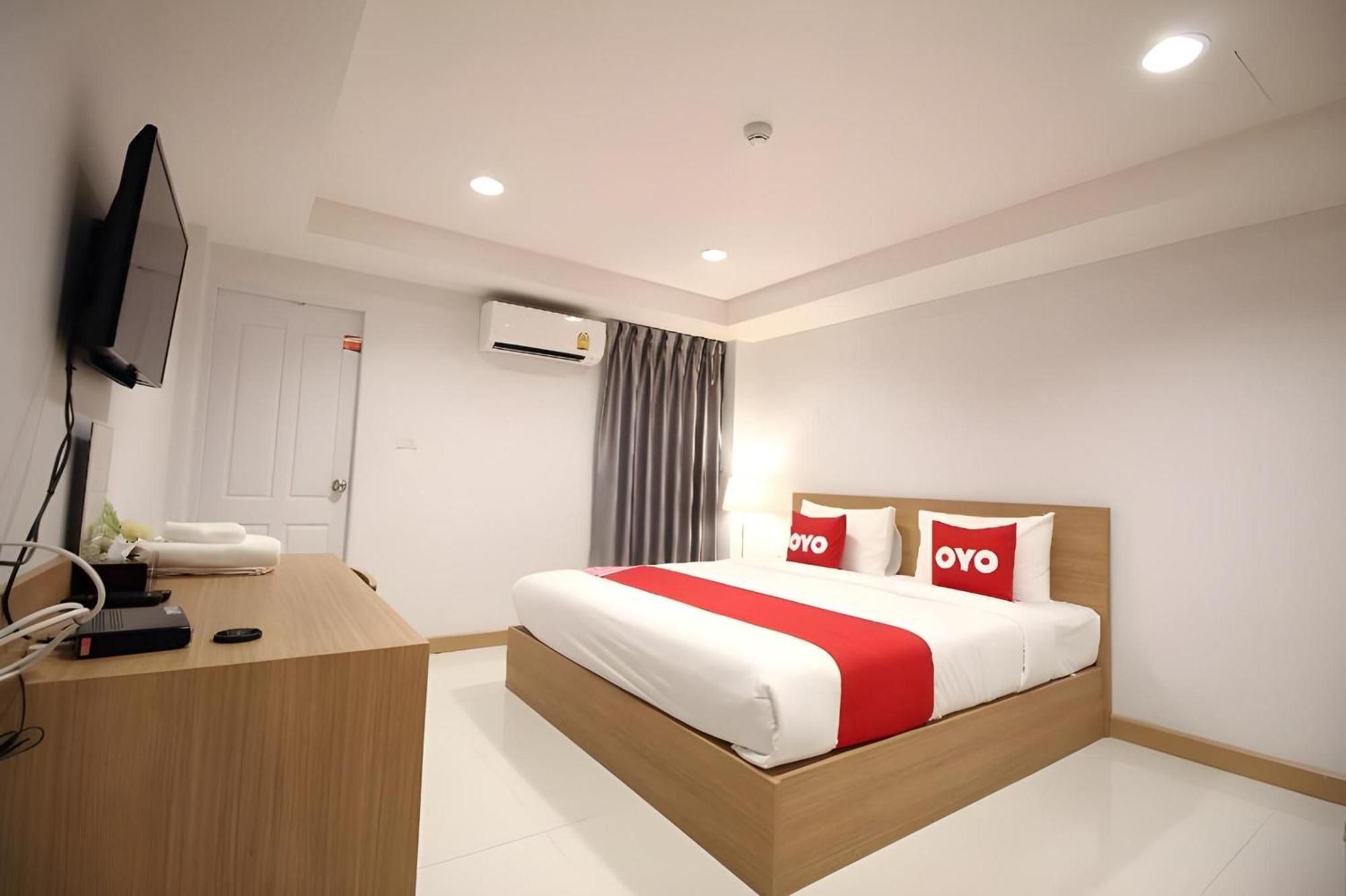 Super Oyo 483 Pannee Hotel Khaosan Bangkok Eksteriør billede